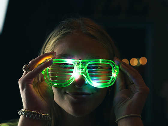 glow night glasses